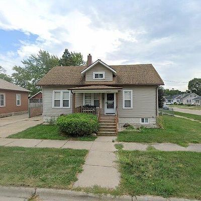 1521 Highland Ave, Janesville, WI 53548