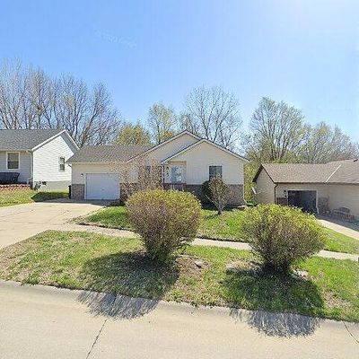 161 Glenbrook Dr, Glenwood, IA 51534