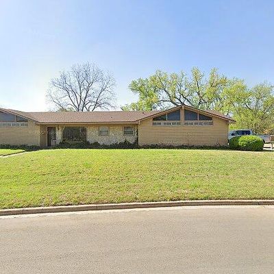 1815 Mahalia Dr, Waco, TX 76705