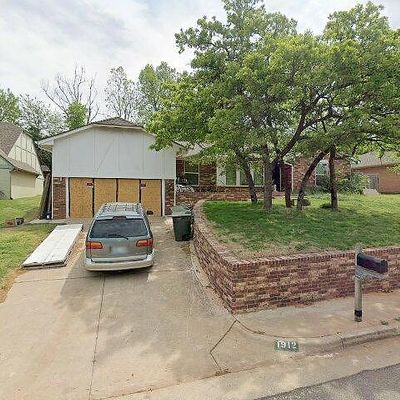 1912 Cedar Ridge Rd, Edmond, OK 73013