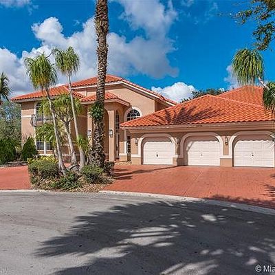 1970 Las Colinas Way, Coral Springs, FL 33071