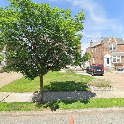 2119 Fuller St, Philadelphia, PA 19152