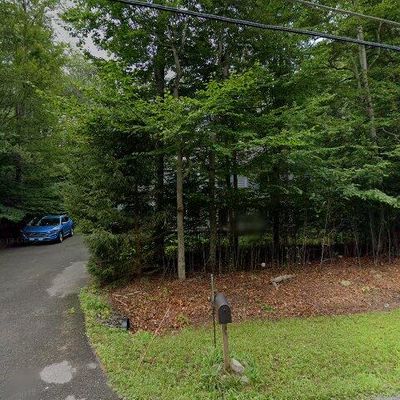 2127 Geraci Pl, Tobyhanna, PA 18466