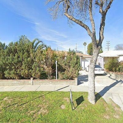 2141 N Hollywood Way, Burbank, CA 91505