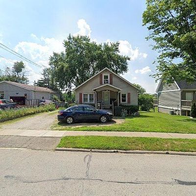 216 1 St St, Wadsworth, OH 44281