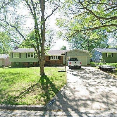 2243 S Mayfair Ave, Springfield, MO 65804