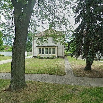 2245 N La Salle Gdns, Detroit, MI 48206