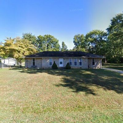 203 Short St, Clarksville, TN 37042