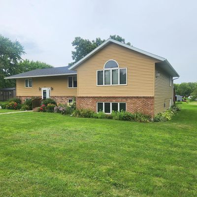 204 6th Street, Hayfield, MN 55940