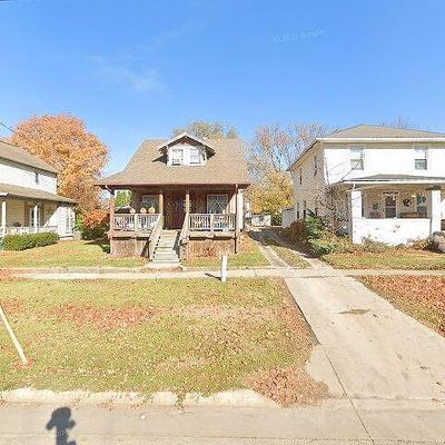 207 W Main St, Knoxville, IL 61448