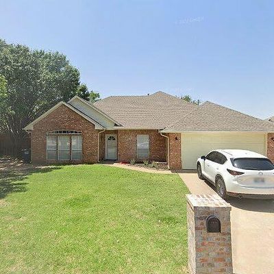 2506 Arlington Dr, Enid, OK 73703