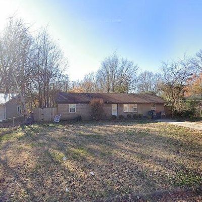 2405 Dogwood Pl, Springdale, AR 72762