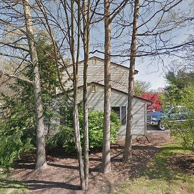 241 Oakwood Ave, State College, PA 16803