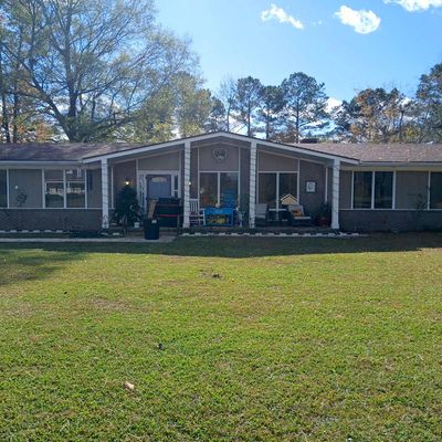 2475 Penderlea Hwy, Burgaw, NC 28425