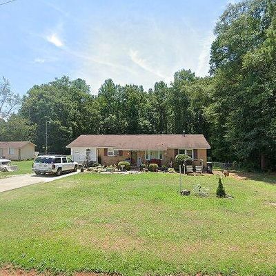 304 Lynn Ave, Laurens, SC 29360