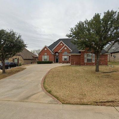 3124 Preston Club Dr, Sherman, TX 75092