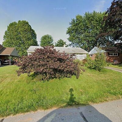 321 Maywood Rd, York, PA 17402