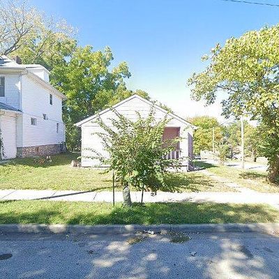 2900 Flora Ave, Kansas City, MO 64109