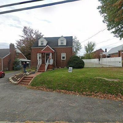 2908 Leechburg Rd, New Kensington, PA 15068