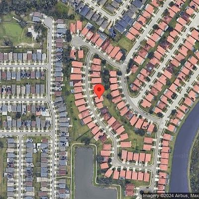 2939 Casabella Dr, Kissimmee, FL 34744