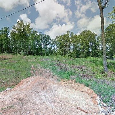 300 Rodeo Way, Savannah, TN 38372