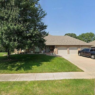 3537 S Forestdale St, Springfield, MO 65809