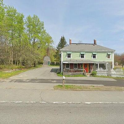 362 E Main St, Searsport, ME 04974