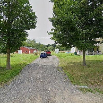 3737 Hogback Rd, Fowlerville, MI 48836