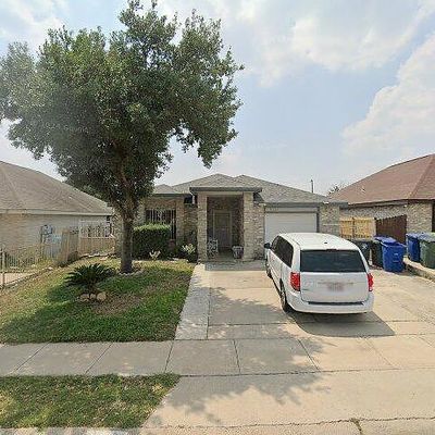 3304 Aberdeen Loop, Laredo, TX 78043