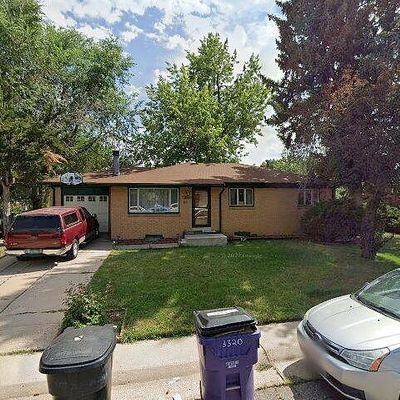 3320 W Saratoga Ave, Englewood, CO 80110