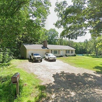 338 Stinson Lake Rd, Rumney, NH 03266