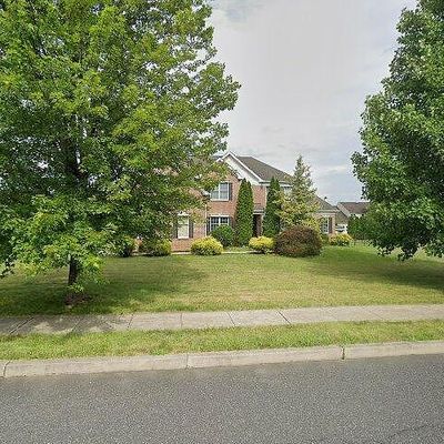 4220 Campbell Dr, Bethlehem, PA 18020