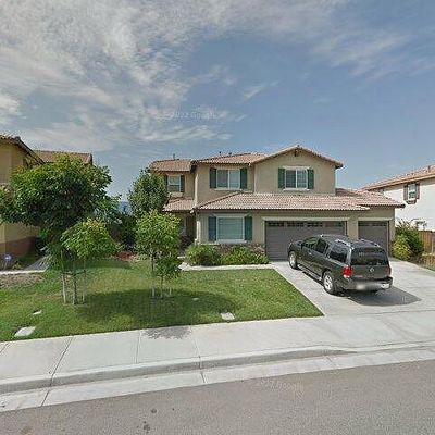 45015 Sonia Dr, Lake Elsinore, CA 92532