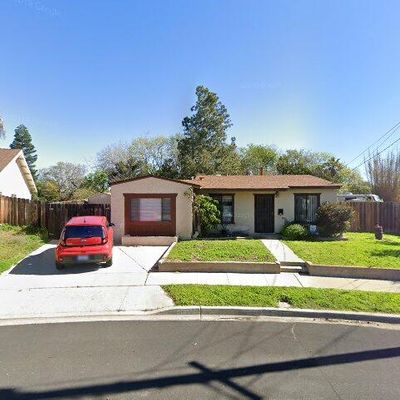 4555 Quantico Ave, San Diego, CA 92117