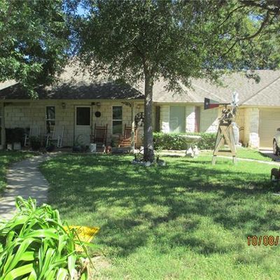 412 S Walnut St, Eastland, TX 76448