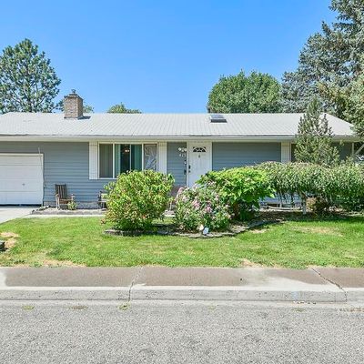 413 Minnesota, Fruitland, ID 83619