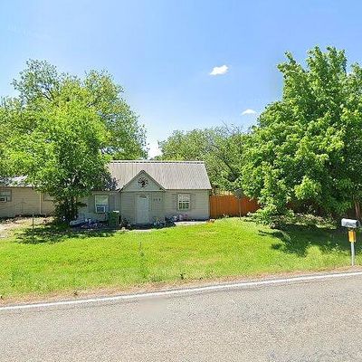 504 Sherman St, Tioga, TX 76271