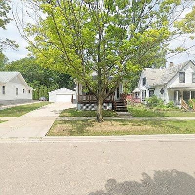 522 Goodell St, Green Bay, WI 54301