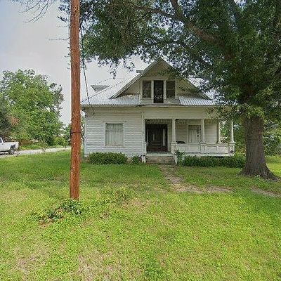 526 W Bell Ave, Rockdale, TX 76567