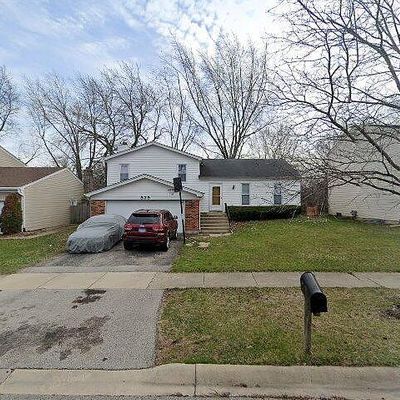 529 Iroquois Trl, Carol Stream, IL 60188