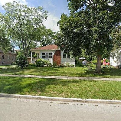 530 E Park Blvd, Villa Park, IL 60181