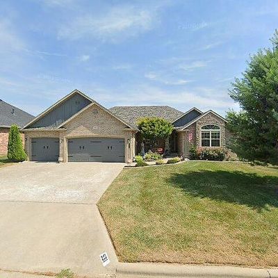 531 E Sequoia St, Republic, MO 65738