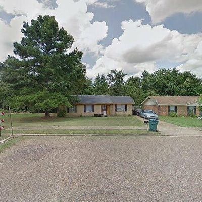 5397 Zodiac Rd, Memphis, TN 38118