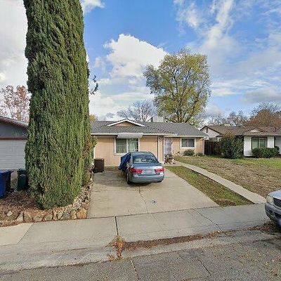 4988 Clearwood Way, Sacramento, CA 95841