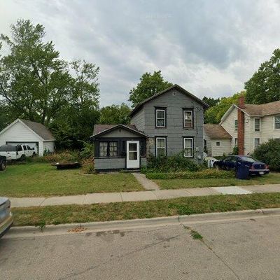 606 Cherry St, Janesville, WI 53548