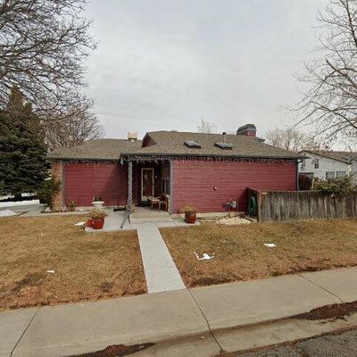 6262 Xavier St, Arvada, CO 80003