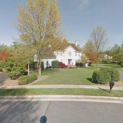 6315 Barnesdale Path, Centreville, VA 20120