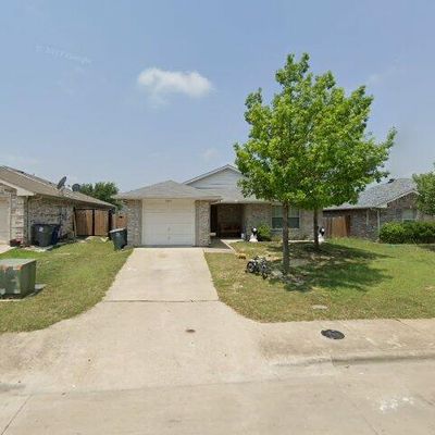 6411 American Way, Dallas, TX 75237