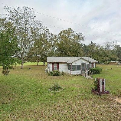 5539 Ellaville Rd, Campbellton, FL 32426