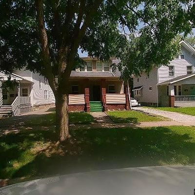 557 East Ave, Akron, OH 44320